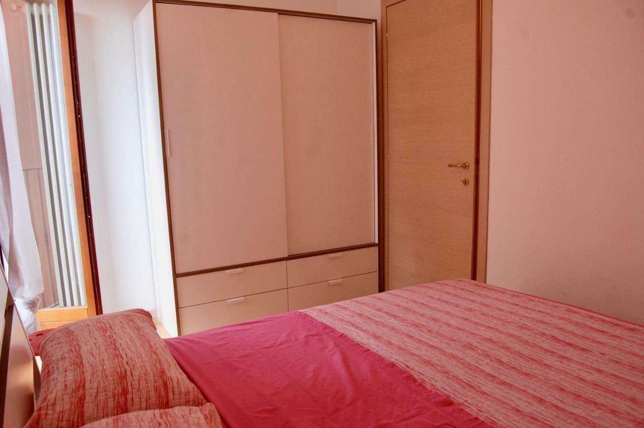 Apartamento Casa Patrizia Sueglio Exterior foto